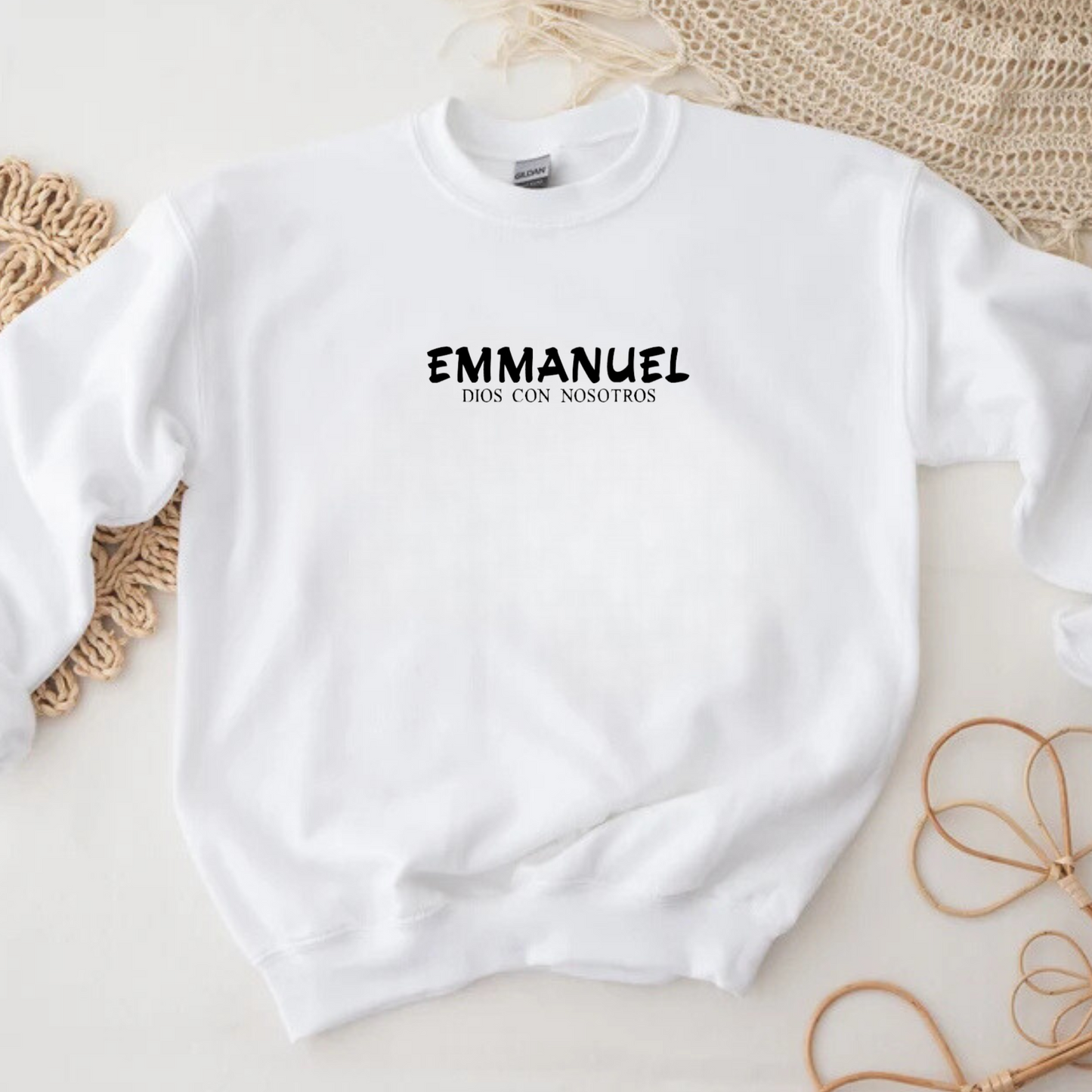 Sweater "Emmanuel, Dios con Nosotros"