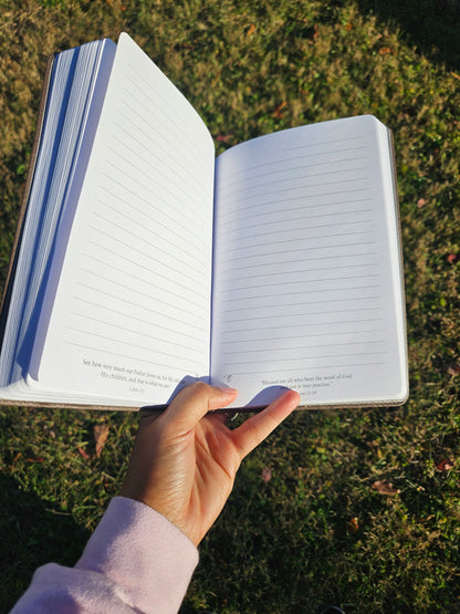 Agenda "Strong and courageous" con versículos bíblicos. Planner, Journal.